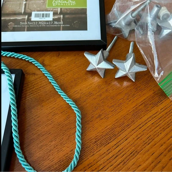 Set of Frames with Hanging Hardware - Picture 4 of 6